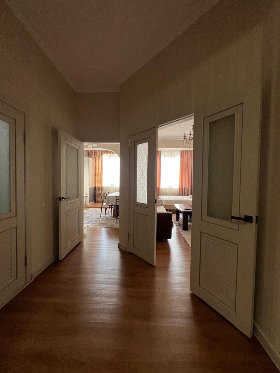 Ferienwohnung Promenade Bischkek Exterior foto